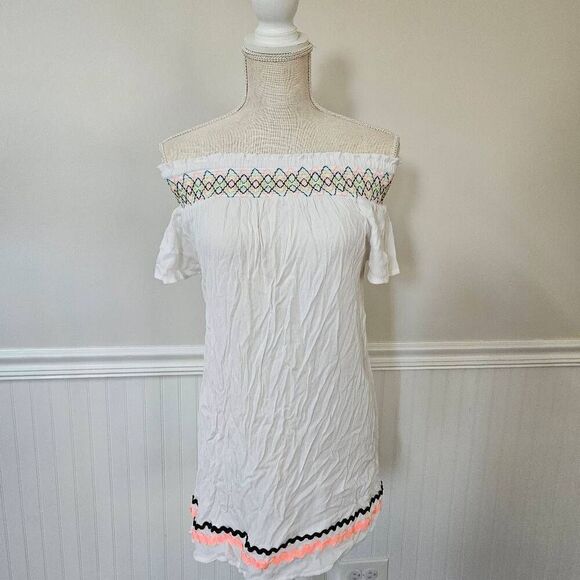 Miken Neon Embroidered Cold Shoulder Swim Coverup Dress Size XS in White - Picture 1 of 5